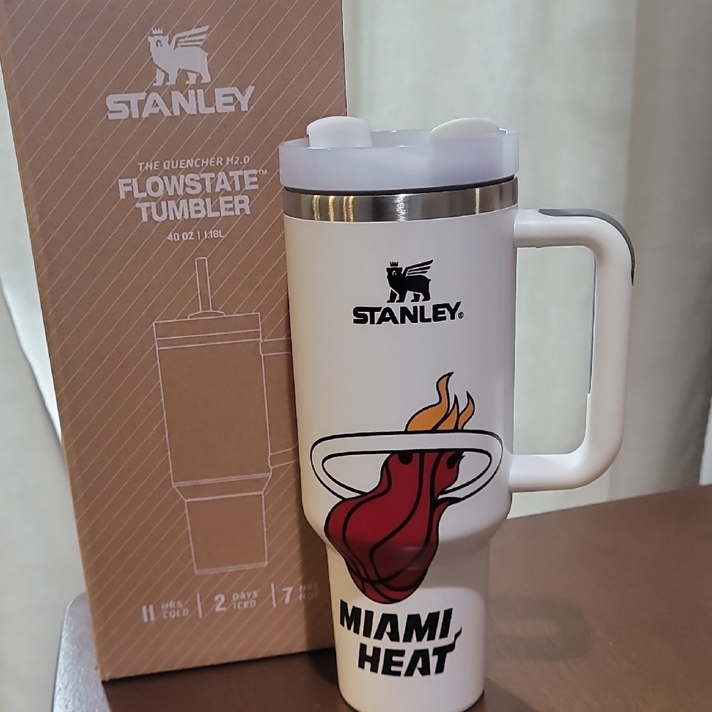 Stanley Flowstate H2.0 40oz. Quencher with Custom Miami Heat Design